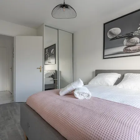 A Paris - Fontaine Rouge